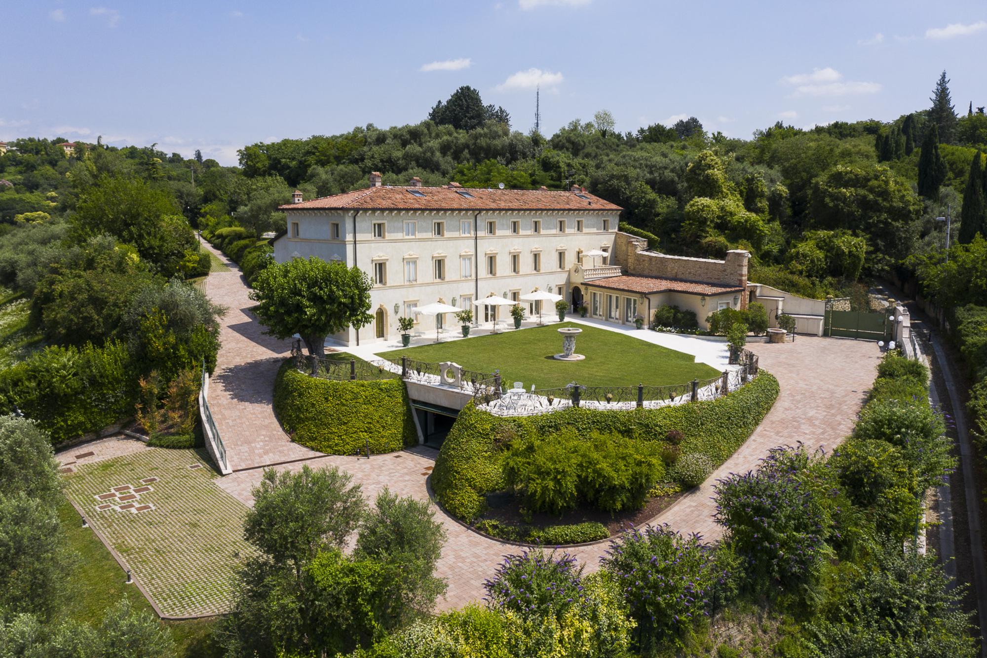 Relais Fra' Lorenzo Verona Exteriör bild