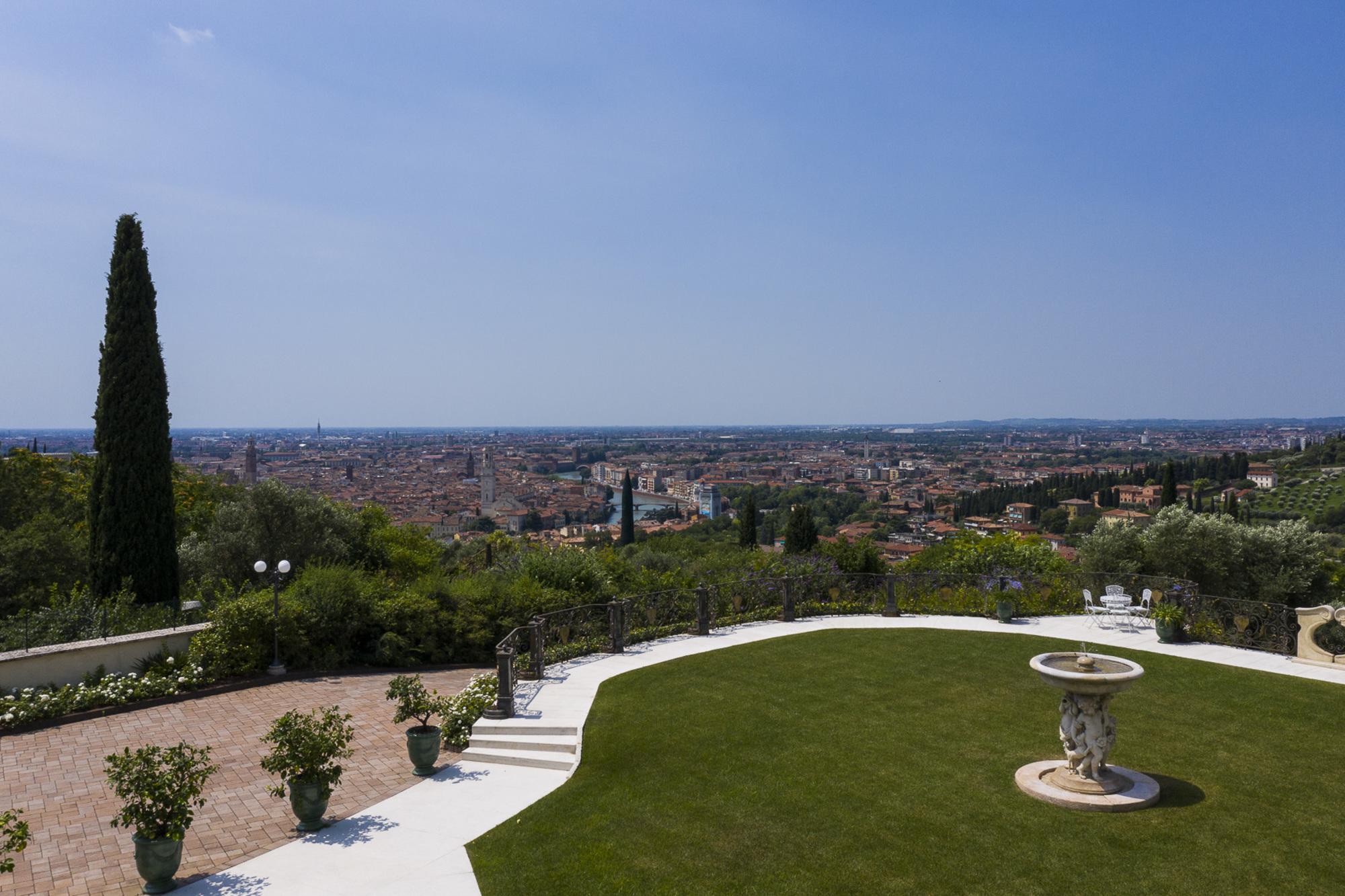 Relais Fra' Lorenzo Verona Exteriör bild