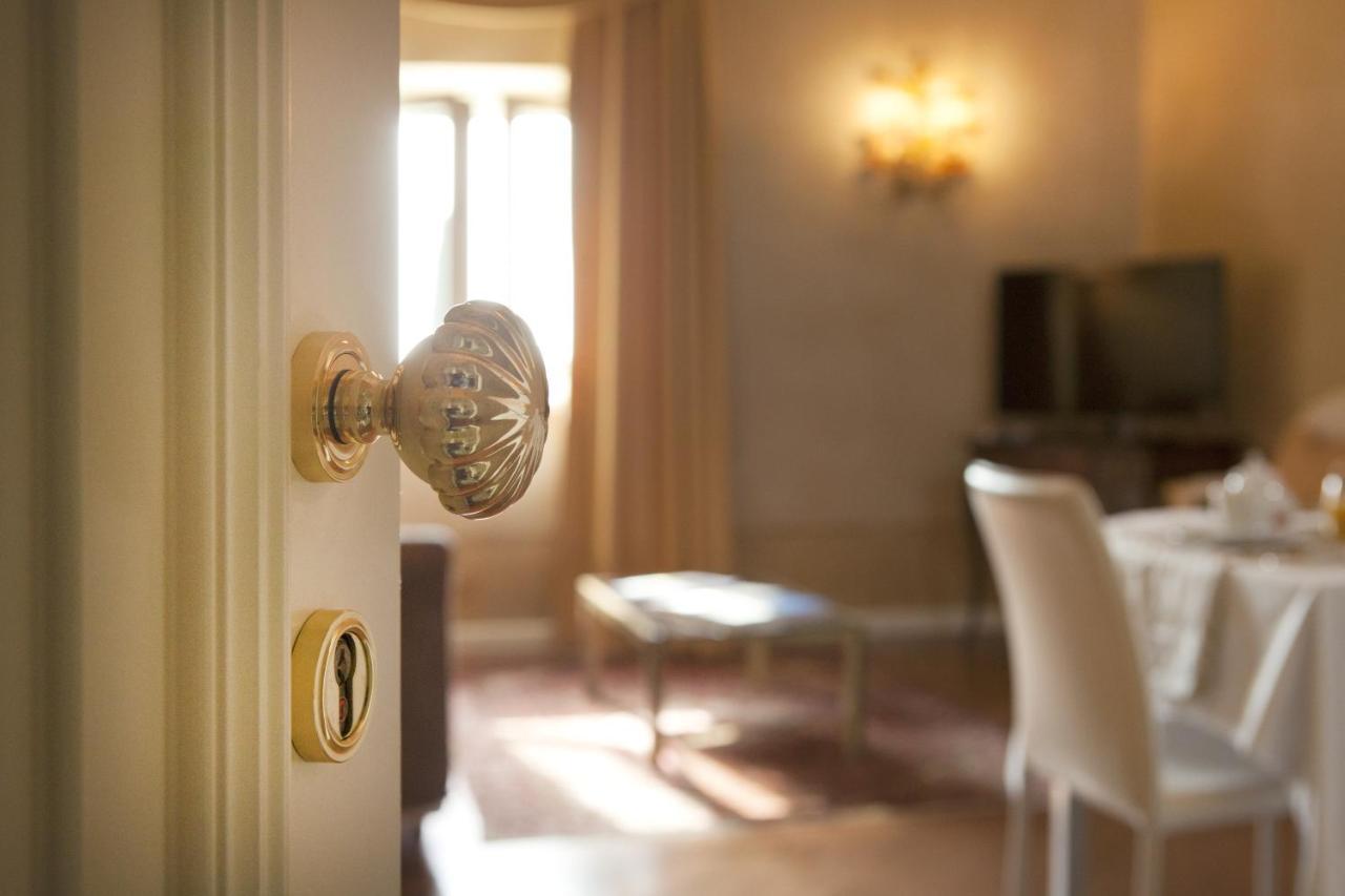 Relais Fra' Lorenzo Verona Exteriör bild